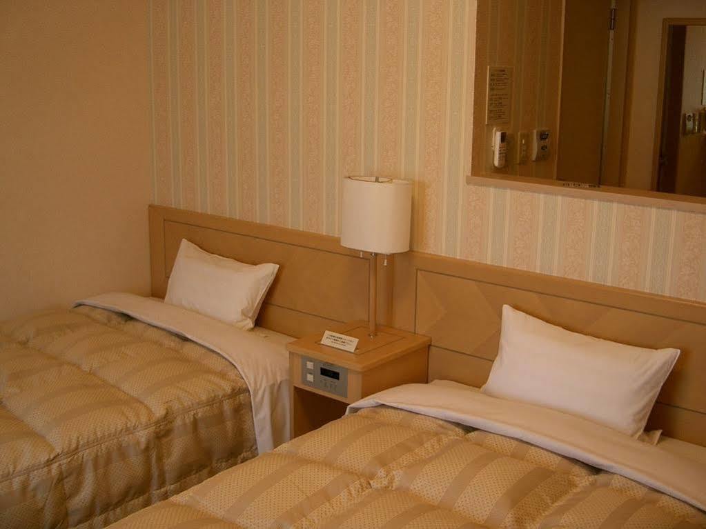 Hotel Route-Inn Aizuwakamatsu Extérieur photo